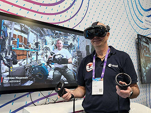 展現太空元宇宙 VR頭顯裝置成功躍上太空