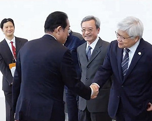 岸田文雄訪台積電熊本廠 慰問花蓮強震災民