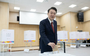 專論》韓國會改選 朝小野大格局不變　執政、在野席次史上差距最大 