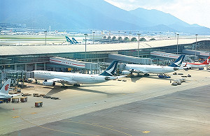 香港機場搶攻地緣部署 陳盛山倡議五大面向強化台灣海空客貨擴容策略