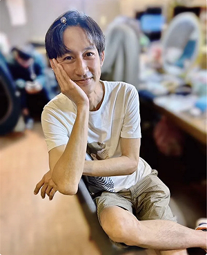 生日大失控！陽台吼叫、唱歌驚動鄰居報警 唐治平親揭失控原因