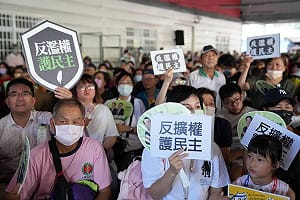 民進黨「反濫權」台南宣講 痛批藍白兩黨「共產黨側翼」