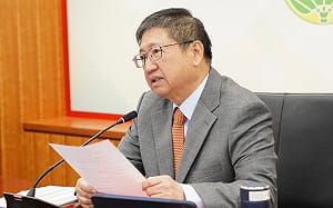 新竹縣終於全縣停班停課！楊文科中午宣布了　授權放假亂成一團惹民怨