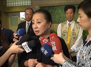 中常會上火力全開 張花冠轟陳明文搞接班人