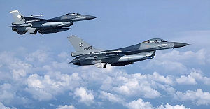 援烏F-16配備尖端導彈! 要讓戰機回不了家? 俄軍急轟烏克蘭機場