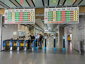 鳳凰颱風襲台！台鐵「預防性停駛路段」看這裡