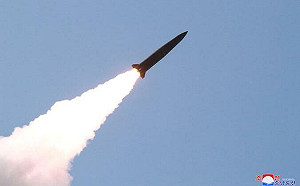 北韓「刷存在」？APEC慶州峰會前連射多枚短程彈道導彈  疑新型「火星炮-11丙」