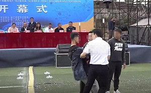 敢罵官 他肯定是瘋了! 雲南學生質疑校方「有錢建草堂、沒錢修宿舍」 傳被做精神鑑定還退學