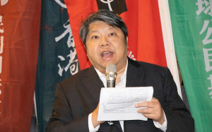遭譏當綠營側翼不認真 賴中強痛斥：看不懂「內戰」兩個字嗎？ 