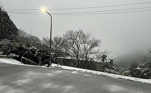 越晚越冷！東北季風增強北台低溫14度 高山有望降雪