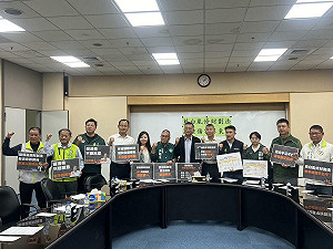 嘆藍白《財劃法》讓屏東建設全倒 綠營議員齊轟：蘇清泉辭職謝罪