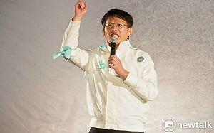 拿北檢不起訴書嗆王義川「從沒輸過」 律師酸黃國昌雙標：他進退失據