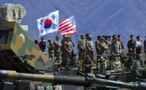 駐韓美軍司令提「固定航母」處理中、俄威脅 耿爽 : 製造陣營對抗「新冷戰」