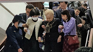 快訊》(影)可見4人！ 北院裁定柯文哲解除禁見至3月10日