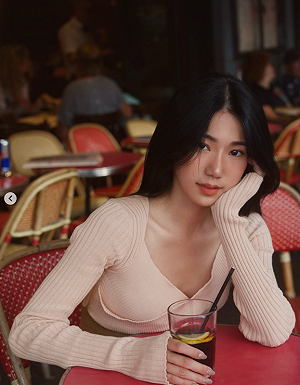 Andy 還沒拿回錢！家寧又發化妝影片 網友炸鍋：妳以為風波過了？