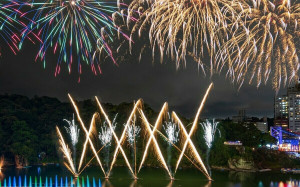 碧潭水舞5/24登場！還有4場300秒「水火同源」煙火秀