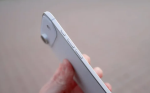 力拚三星！史上最輕薄iPhone曝光 專家揭秘：電池容量恐退回10年前水準