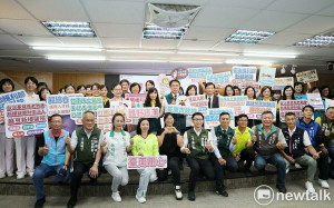黃偉哲力挺護理天使  台南加碼百萬推動13家醫院打造友善職場