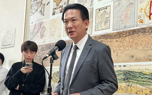 交通部擬下修換照年齡 林俊憲：以單一車禍調整是「治標不治本」 