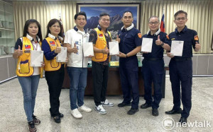 寶麗集團偕歐政豪捐贈掛脖式電風扇  為烈日下執勤警員送上清涼