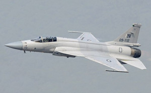 印巴空戰後大熱門! 「這國」再追加24架「梟龍」直接從巴買回「一隻空軍」