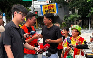 選罷法領銜人「3改1」提案人是黃國昌！  律師嗆：只顧修法不管後果 