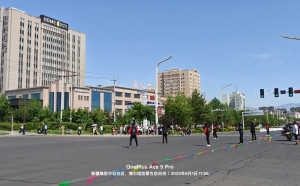 (影) 冠、亞軍被「做掉」了? 新疆自行車賽爆爭議 工作人員「親自指揮」導錯路