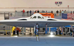 美國會、空軍攜手 投入103億美元加速B-21生產