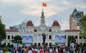 越南史上最大行政革新！63省砍到34省、精簡66%基層、10萬公務員被迫轉職