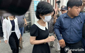 彭振聲妻子墜樓身亡 陳佩琪南下低調弔唁