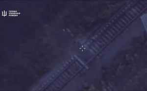 (影) 克里米亞大挨轟! 鎧甲-S1、雷達、戰機都被炸 扎波羅熱鐵路又被毀