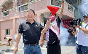 國民黨操作罷免藍綠對決 黨政人士：罷團「國旗牌」催票下架親共立委