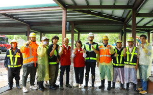 致敬風雨中最溫暖力量！黃敏惠慰勉第一線工程、清潔隊員