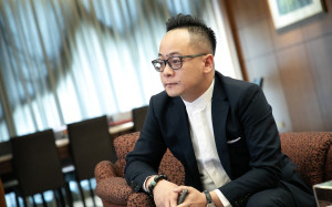 稱普發1萬為讓人民喘口氣  童子瑋提基市民普發5萬 藍黨部卻批要市府破產嗎？