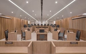 專論》「勾串」還是「準備辯護」？ 一個讓無罪推定形同具文的制度漏洞