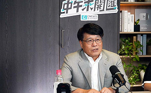 「總統聲望如股價重挫」　游盈隆批民進黨823後仍推卸責任、內耗不斷