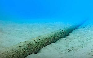 避免海纜遭勾斷！中華電信「訓練AI」分析船隻動向   強化自動預警系統