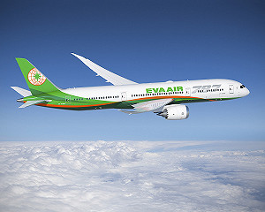 長榮航空「成田往桃園」班機訊號異常！旅客滯留日本今返台