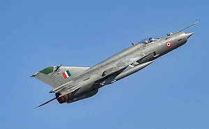 872架摔了482架! 終於告別「飛行棺材」 服役60年 印軍「這機」全部淘汰