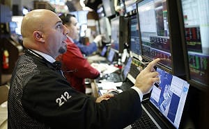 投資人無視經濟數據多空參雜! 美股再創新高、台積電ADR漲1.77％