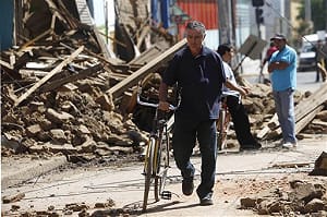 智利8.8強震 至少214人死亡 波及200萬人