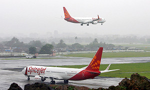 資格不符機師天上飛 印度再揪出14人