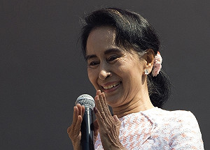 翁山蘇姬暗示已勝選 籲支持者勿激怒對手