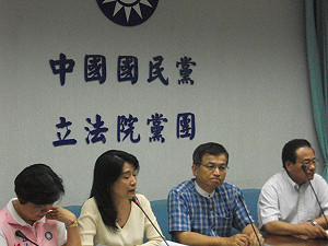 軍審法修正 移普通法院分兩階段實施