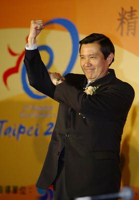 中廣2012民調 馬英九皆微幅領先