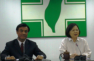 蔡蘇配？ 蘇嘉全：要尊重蔡英文決定