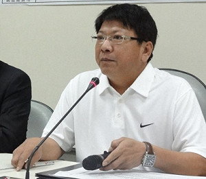 綠委踢爆 證交所專員選農會理事領多薪