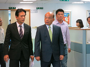 救經濟  蘇貞昌：馬只會講16字箴言