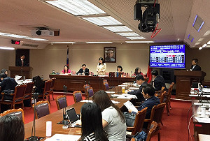 公股金控獲利差 1富邦賺贏5公股金控