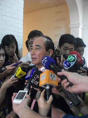 12年國教法案 王金平：明天務必三讀